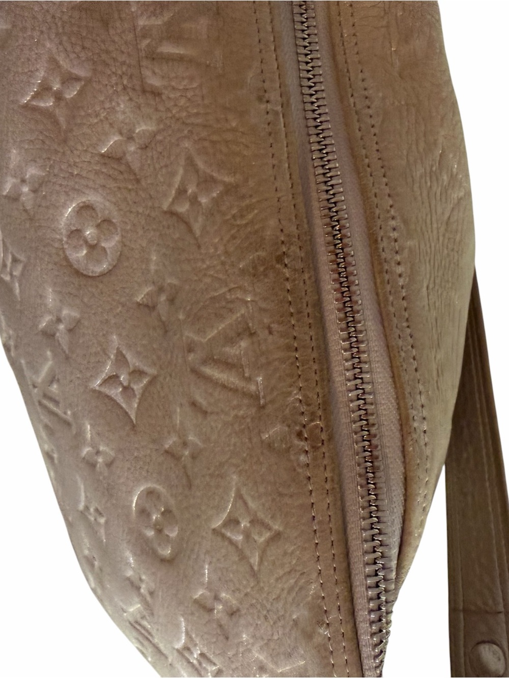 Louis Vuitton Taupe Monogram Leather Shoulder Bag with Tassel Charm - Picture 5 of 8